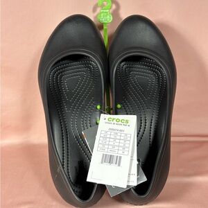 CROCS NWT Black Kadee Iconic Comfort At Work Flats Women's Size 10
